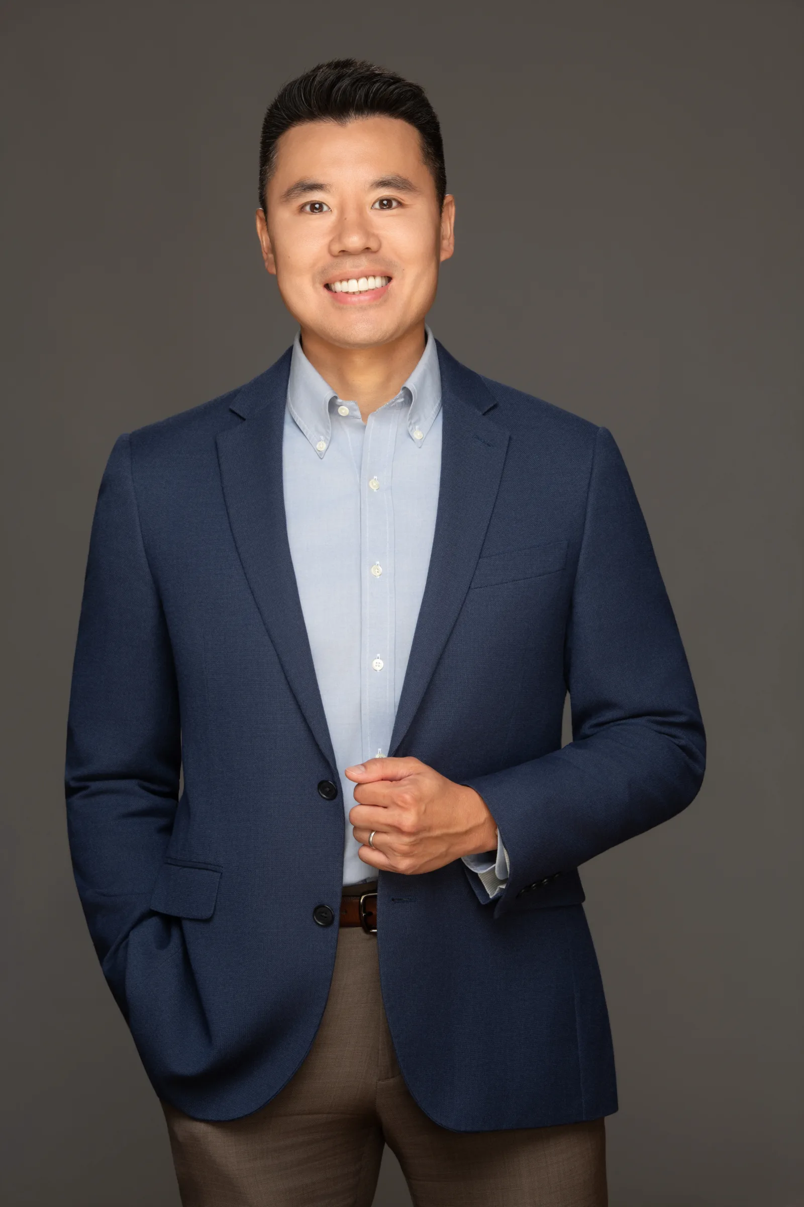 Stephen Lee, CPA, CPWA&reg; standing portrait